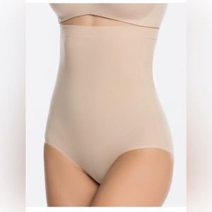 Spanx Higher Power Panties Size Small